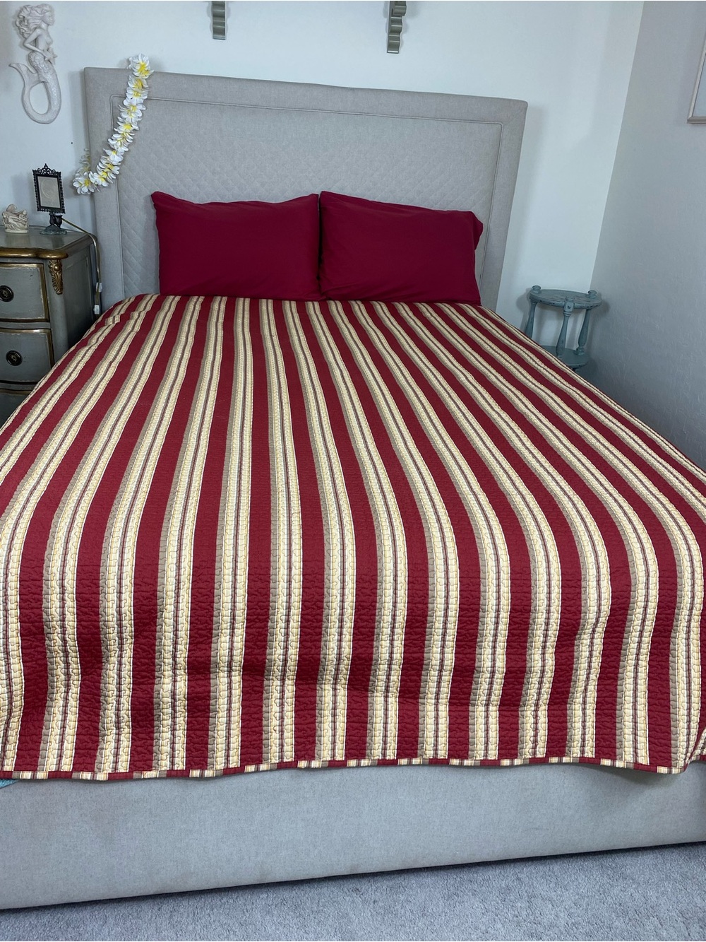 Striped Burgundy Cream Quilt Set 100% cotton